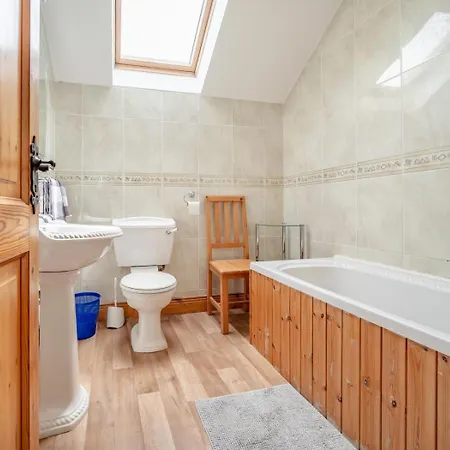 4 Bed In Oc-ii04284 Prázdninový dům Aghabullogue